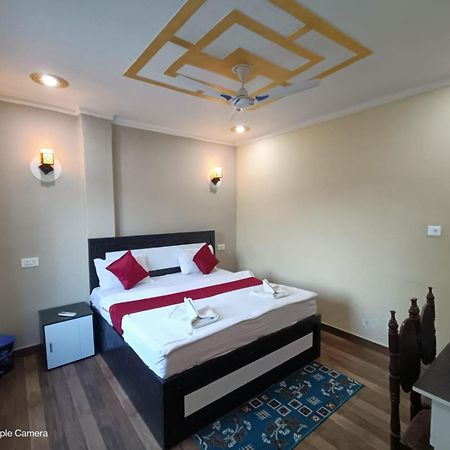 Mohit Paying Guest House Varanasi Exteriör bild