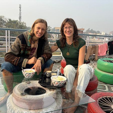 Mohit Paying Guest House Varanasi Exteriör bild